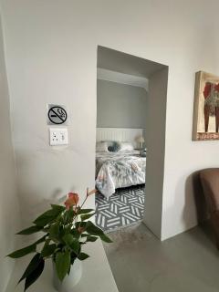 The Sheperd's Cottage - 4