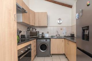 125 Willowbrook Place Street, Sandown, Sandton - 6