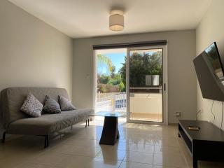 Nissi Bliss Apartment - 8