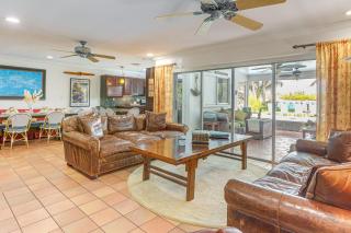 Family Fishing Trip! Jupiter Home with Dock, Hot Tub - 7