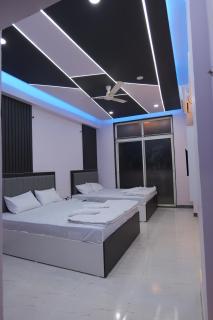 Hotel Majestic Royal, Akkalkot - 9