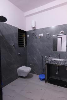 Hotel Majestic Royal, Akkalkot - 7