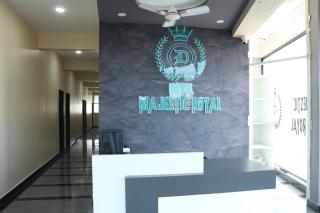 Hotel Majestic Royal, Akkalkot - 3