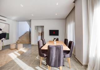 The Green Escape 4BR Villa By Travelholic - 6