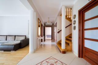 Golden Villas - Elegant Family Villa with Garden near Warsaw - 7