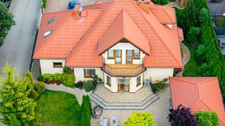Golden Villas - Elegant Family Villa with Garden near Warsaw - 0
