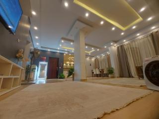 Fantastic Central Apartment - 9