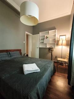 Sunny Athens flat near the sea 2 - 6