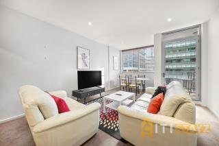 Pretty Penthouse - Close to ANU - 0