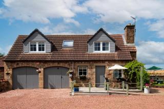 Alemill Holiday Cottages - Loft - 0