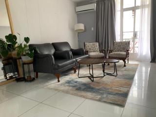 UrbanEase Stay - 0