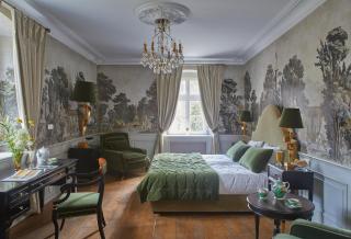 Zamek Sarny - Schloss Scharfeneck - 9