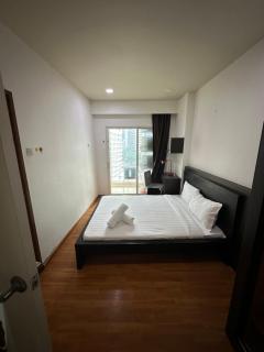 Parkview 2bedroom apartment klcc - 8