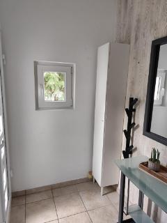 Charmantes Haus-im-Haus Apartment mit eigenem Hauseingang - 9