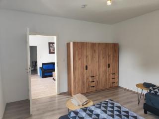 Charmantes Haus-im-Haus Apartment mit eigenem Hauseingang - 3