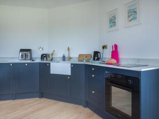 The Nest - Uk50122 - 2