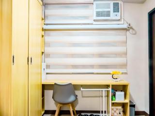 Central Makati Studio with Gym Pool and Massage Room - 4