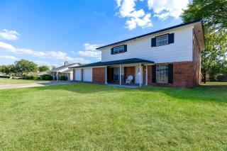 NEW Medical Professional Home Near Scott & White Medical and McClains Children Hospital - 4