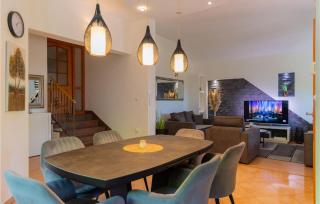 Stunning Home In Krivodol With Sauna - 6