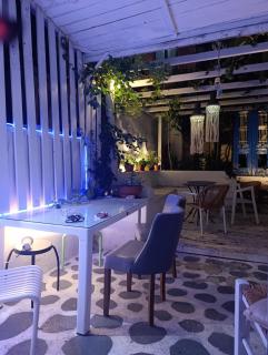 Oasis One Thessaloniki - City Garden Studio - Easy Parking & Walk to Center - 300m from University - 4