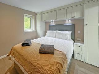 Grey Rocks Apartment - 4