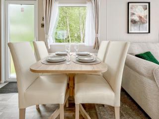 The Manor Retreat - 8