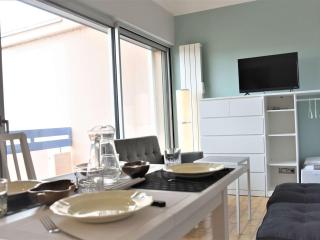 Appartement 2 pièces rénové, climatisé, avec balcon et parking privé - 4 couchages, Gruissan - FR-1-229-783 - 1