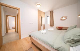 Lovely Apartment In Vrsi With Sauna - 4