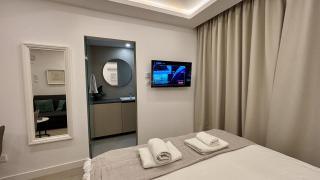 White Arches Studio Suite by TrulyCyprus - 2