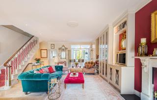 Exclusive Christmas Stay in an Entire Fulham Family Home with early check in and late check out - 8