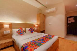 FabHotel Pratham Inn - 7
