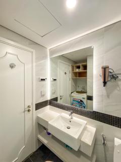 DFour Lakefront Serenity - D'Eldorado - 4