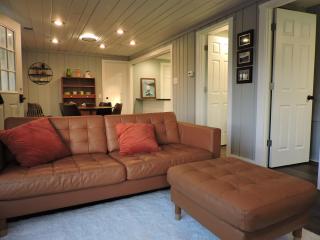 The Middle House - 0