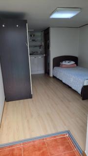 노량진 Quiet Studio 2 - 1