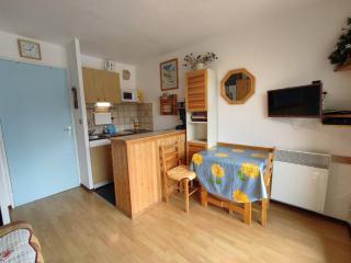 Studio 25m² au Sauze, balcon Sud-Ouest, proche pistes - FR-1-804-15 - 7