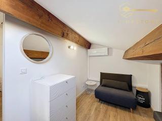 Appartement 2 pièces au cœur de St Cyr sur Mer avec parking - FR-1-770-58 - 3