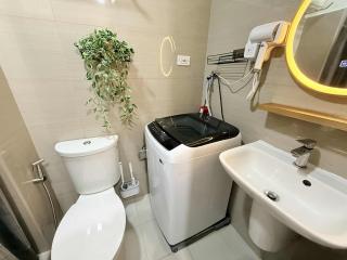 Affordable Stay at Shore Residence near MOA by VCA Staycation - 1