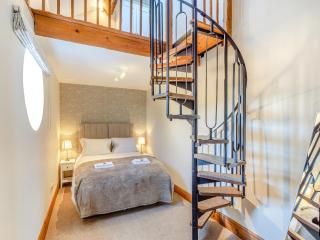 Eaton Barn - Uk45499 - 1