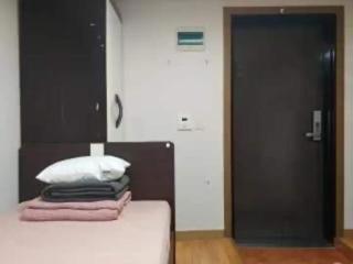 kc106 Quiet Studio - 2