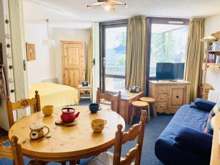 Studio cabine + coin nuit, 6 couchages, Vars Les Claux, proche pistes et commerces - FR-1-330B-174 - 1