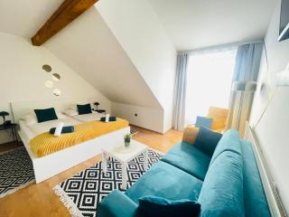 Alpesi Apartman Downtown - 1