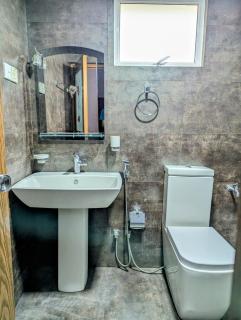 Felix Holiday Bungalow - 2