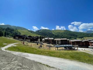 Valmorel: 2 Pièces au Pied des Pistes, Balcon, Cuisine équipée - FR-1-356-513 - 1