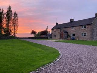 Peace & Tranquillity - Breathe Nature & Star Gaze - 0