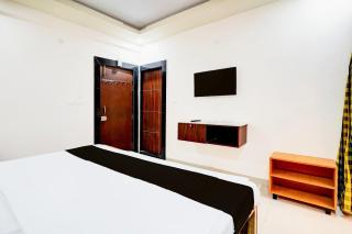 Hotel O Sri Vishnu Prime Opposite The Studio Salon, Kundalhalli Gate - 0