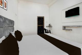 Hotel O BHU Formerly The Regal Inn - 8