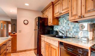 Trails End 402 by Ski Country Resorts - 3