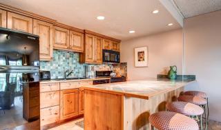 Trails End 402 by Ski Country Resorts - 5