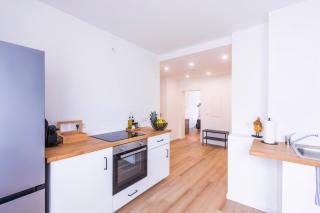 NUIT Apartment - HBF, Zentral, Helios-Klinik, Messe Düsseldorf 19 km, NEU - 6