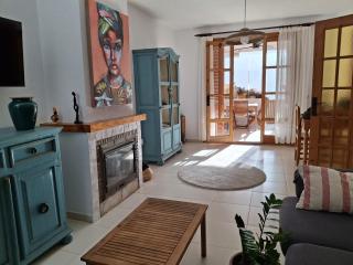 Apartamento Calablanca con amplia terraza y vistas al mar y a la montaña - 9